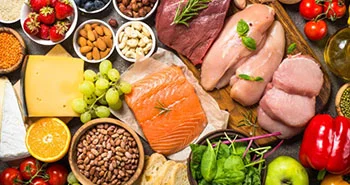 ¿Cómo mejorar su rutina de alimentación durante la pandemia?